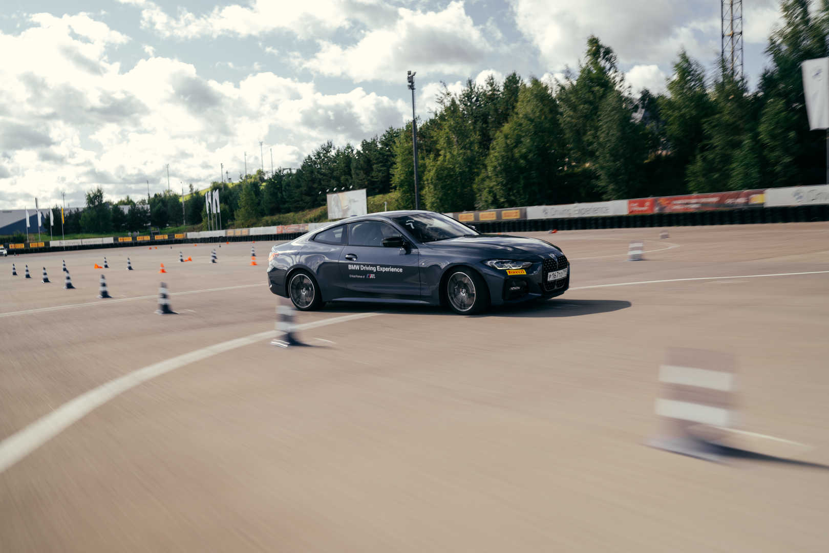 Академия бмв. BMW M Driving experience. Самая быстрая БМВ В стоке. Школа БМВ В Сорочанах